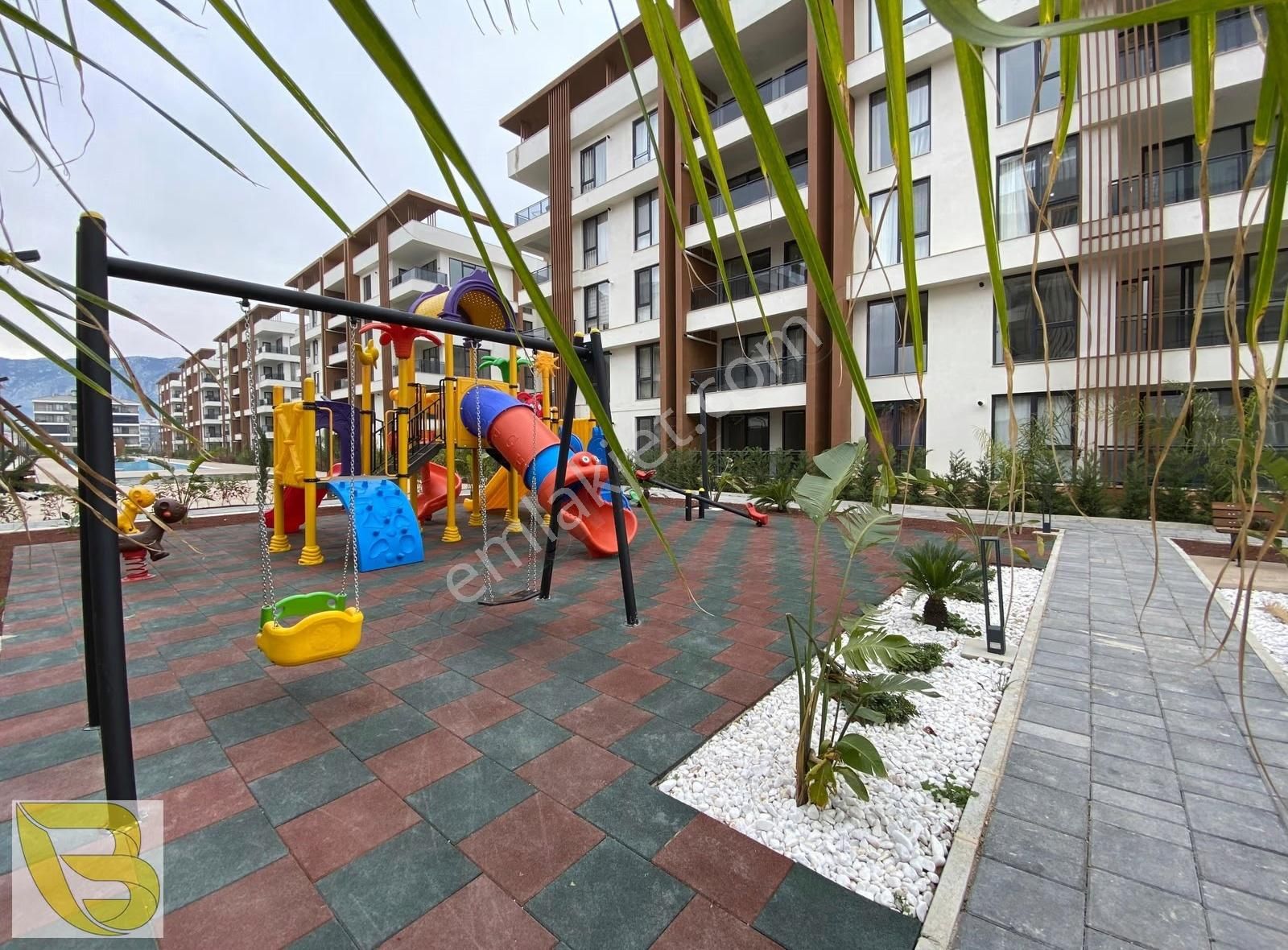 Rengi Antalya Greenlife 1+1 Kiralık Lüks Daire - Görsel 6