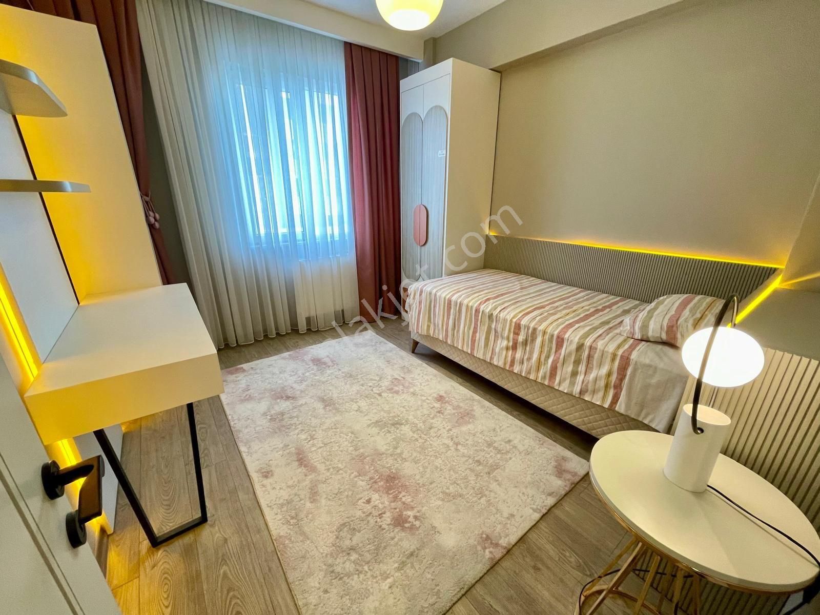 Ünsal'dan__süper Site Daire__7/24 Güvenlik__4+1__kapalı Otopark - Görsel 24