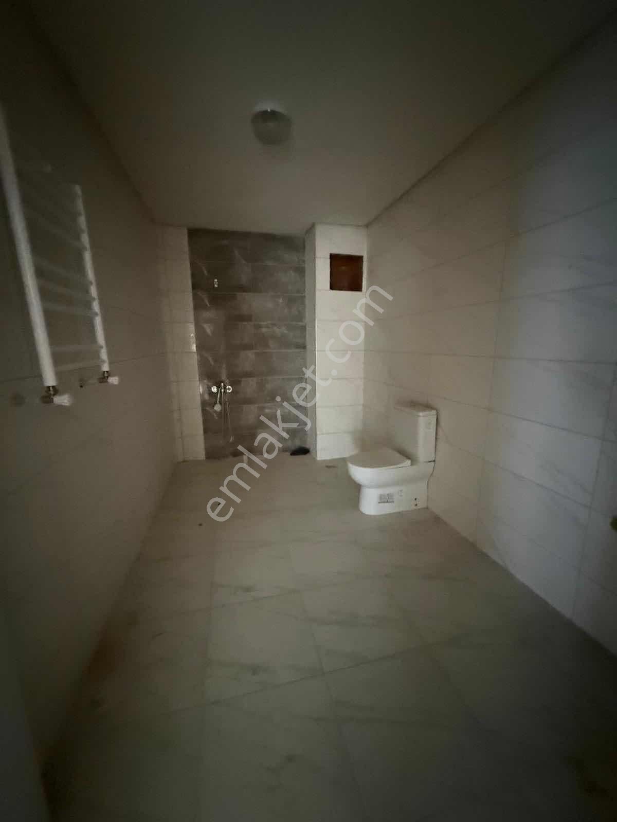 Çayırova Atatürk Mahallesinde Asansörlü 3+1 Üst Dubleks - Görsel 12