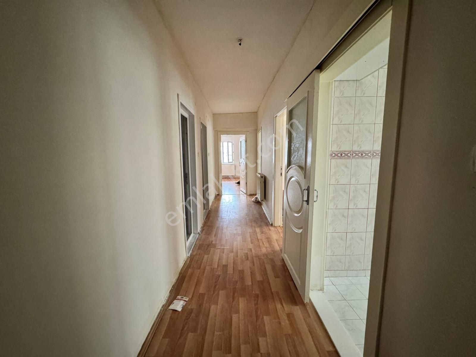 Koza Emlak'tan Plevne Mahalesinde Yapılı Yüksek Kredi İmkanıyla Güney-ön Cepheli 3+1 Satılık Dairee - Görsel 15