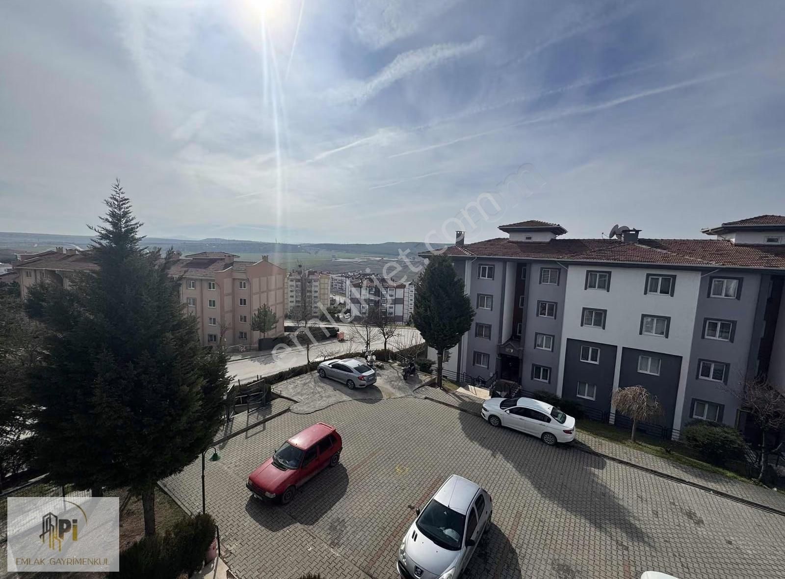 Pi Gayrimenkul'den Ihlamurkent Toki'de Arakat 2+1 Balkonlu