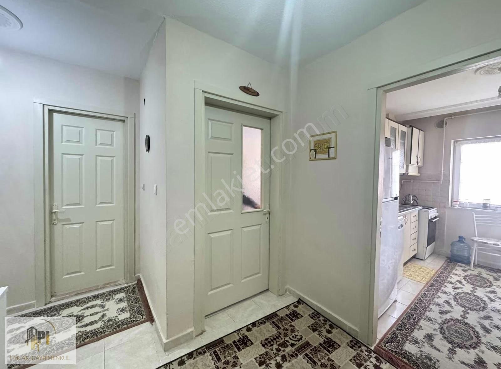 Pi Gayrimenkul'den Ihlamurkent Toki'de Arakat 2+1 Balkonlu - Görsel 9