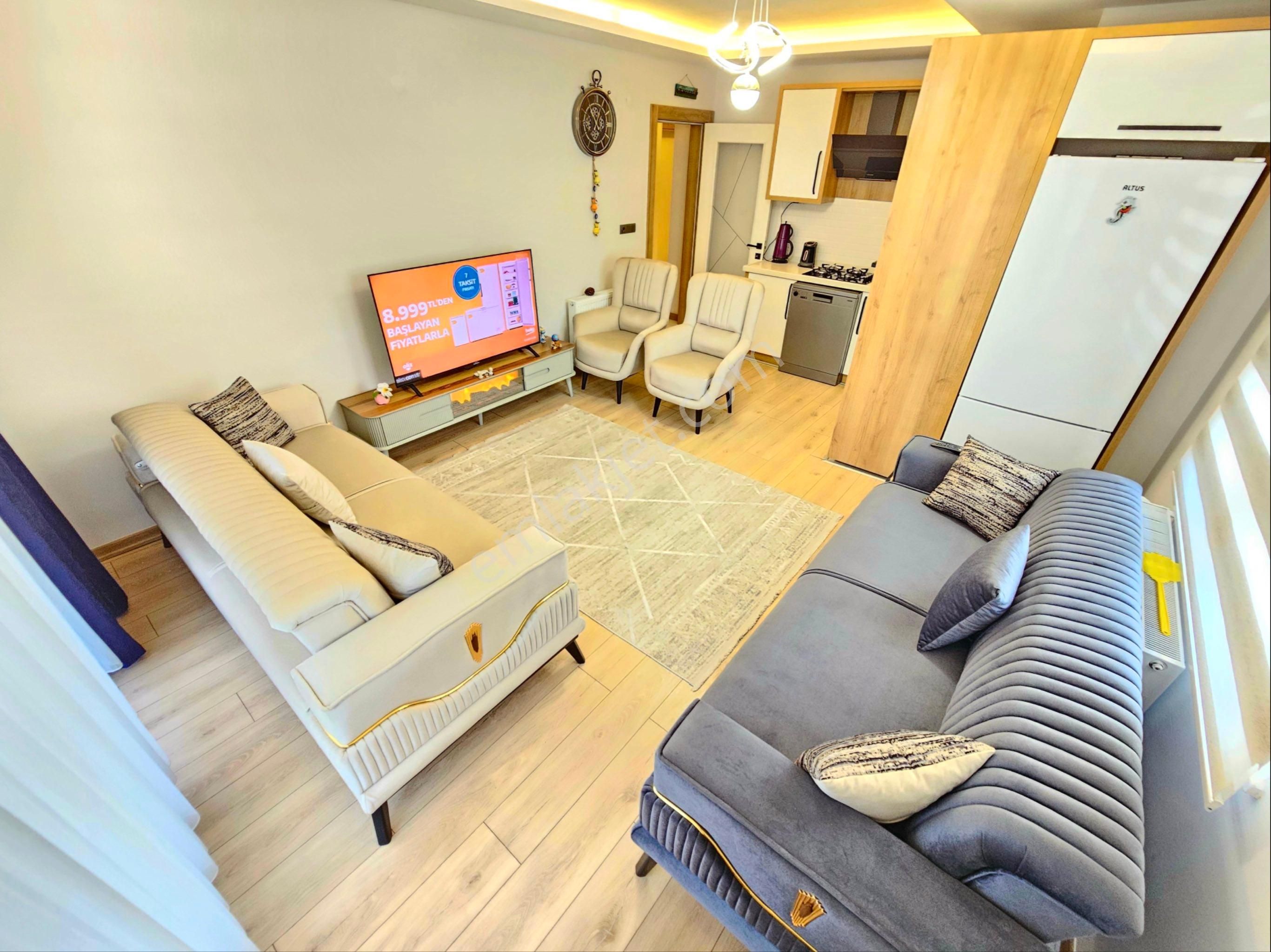 Gürsoy'dan Pazar Pazarında Denize 300m Full Eşyalı Ön Cephe 1+1 - Görsel 16