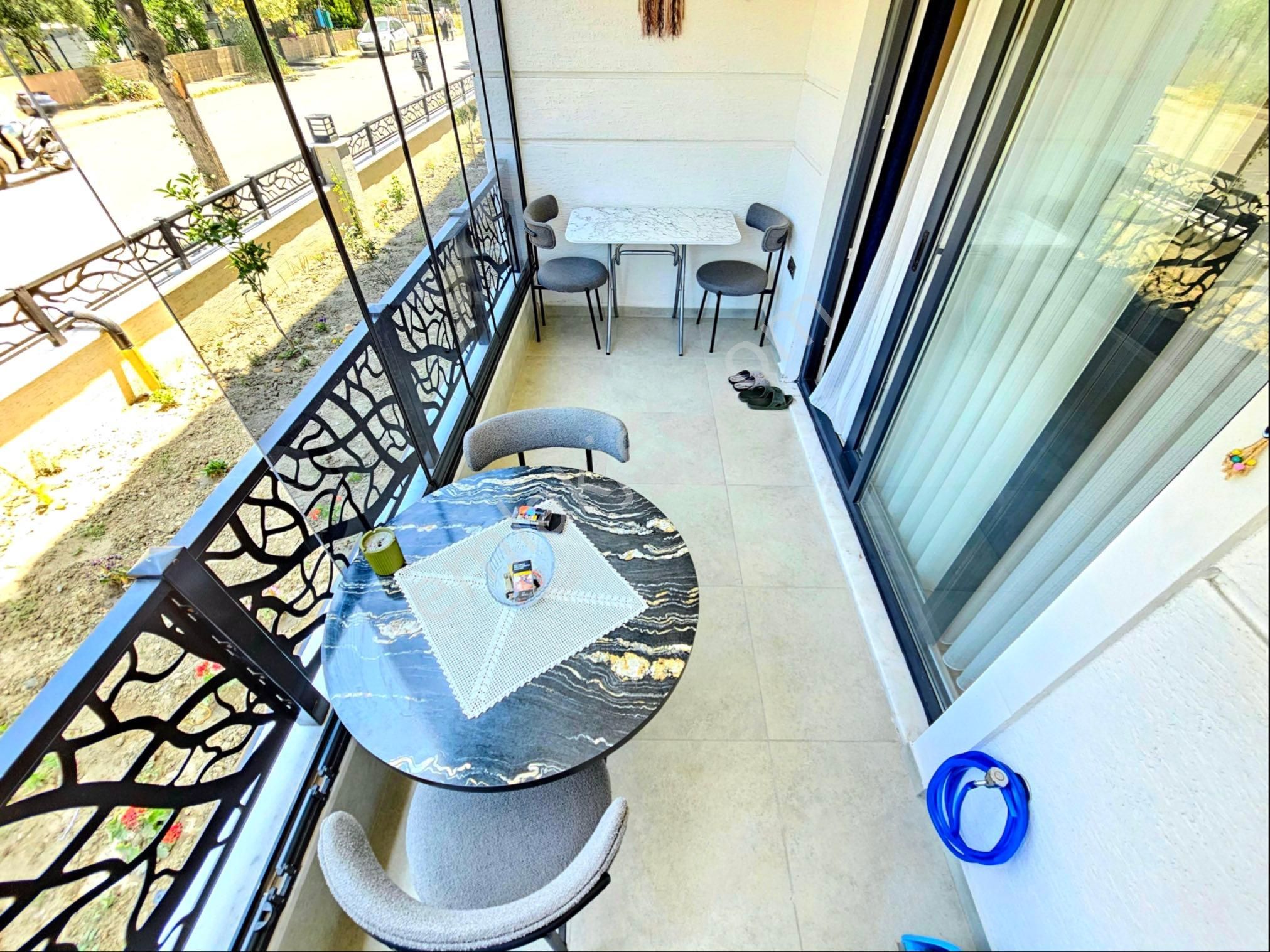 Gürsoy'dan Pazar Pazarında Denize 300m Full Eşyalı Ön Cephe 1+1 - Görsel 7