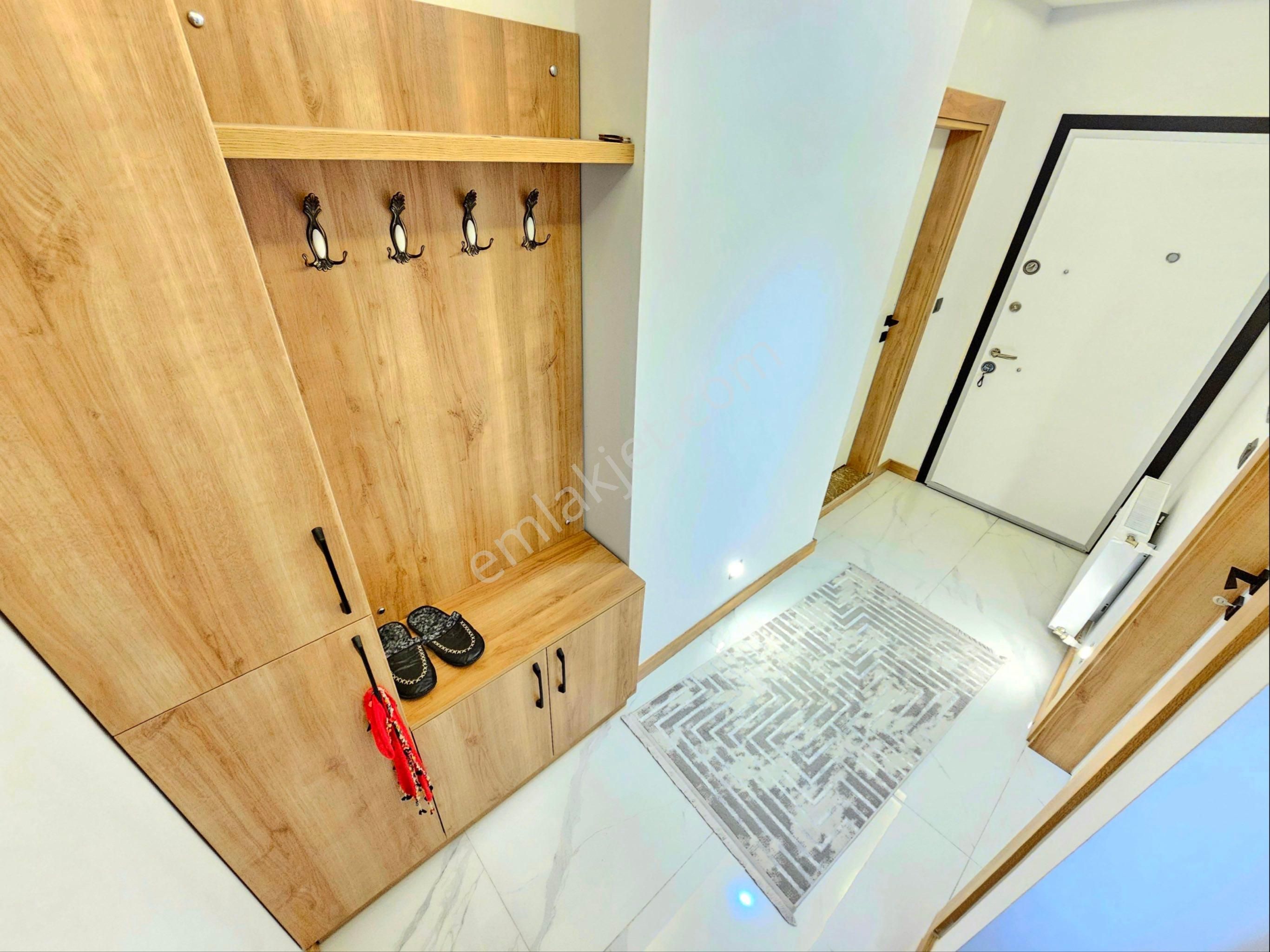 Gürsoy'dan Pazar Pazarında Denize 300m Full Eşyalı Ön Cephe 1+1 - Görsel 18