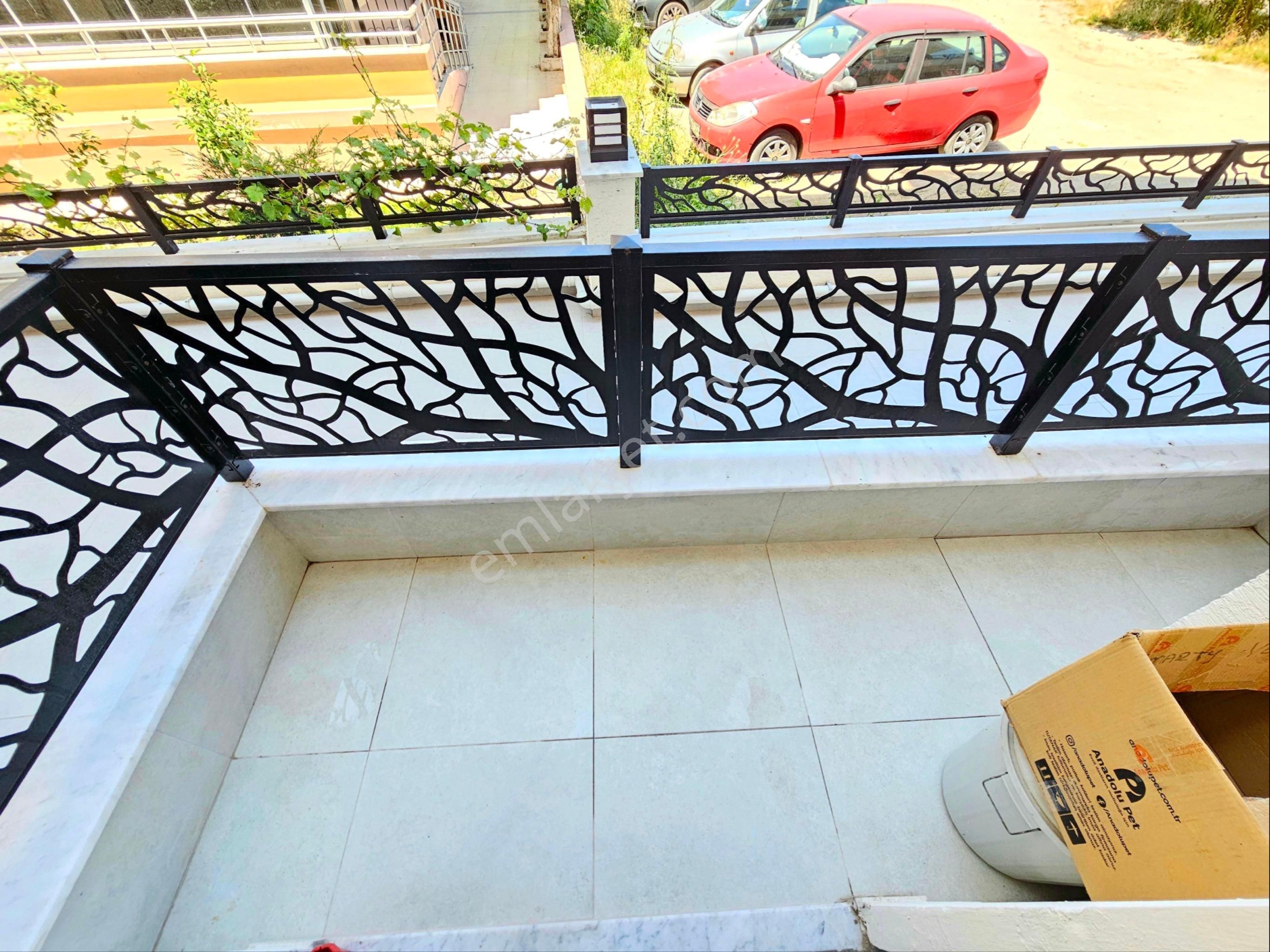 Gürsoy'dan Pazar Pazarında Denize 300m Full Eşyalı Ön Cephe 1+1 - Görsel 25