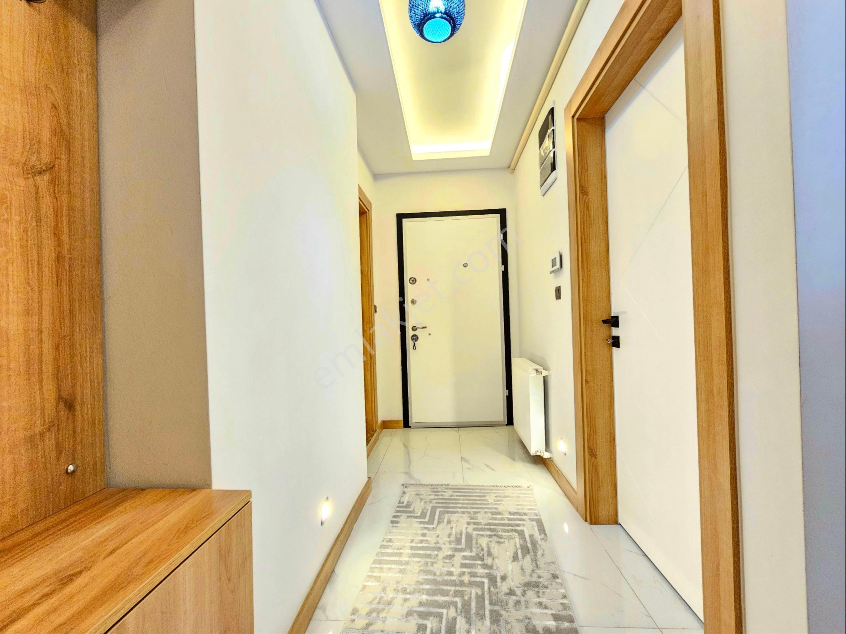 Gürsoy'dan Pazar Pazarında Denize 300m Full Eşyalı Ön Cephe 1+1 - Görsel 17