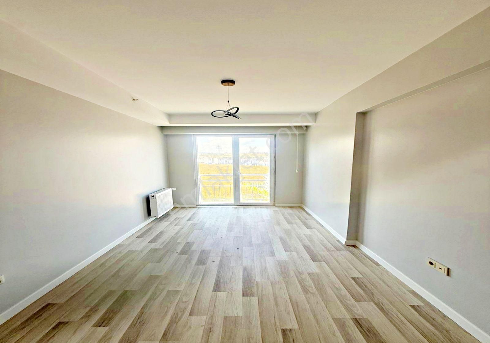 Barbaros Hayrettin Paşa Mah. Site İçi 1+1 Arakat Metrobüse 9 Dk Mesafe Daire - Görsel 3