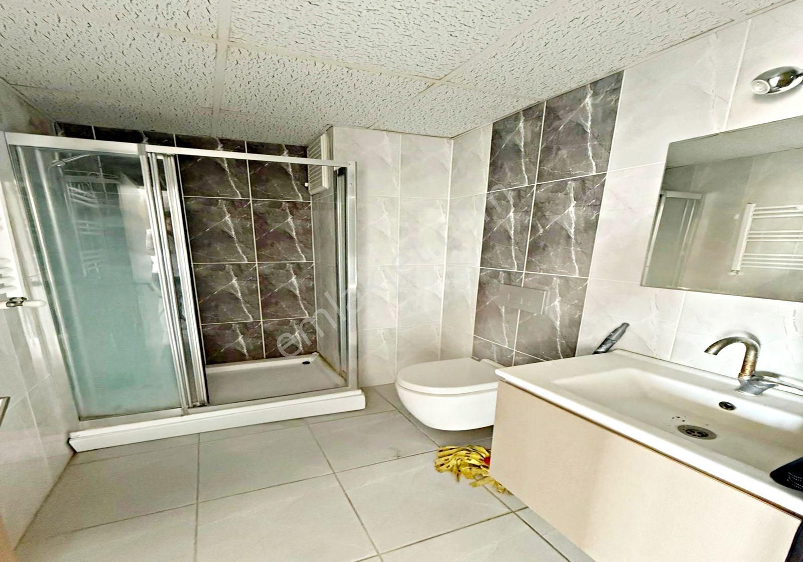 Barbaros Hayrettin Paşa Mah. Site İçi 1+1 Arakat Metrobüse 9 Dk Mesafe Daire - Görsel 10