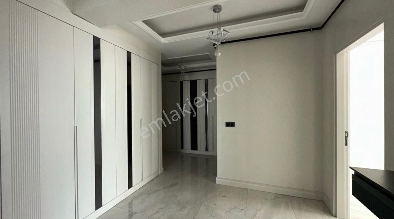 Sahibinden Maltepe Bağlarbaşı Mah Kiralık 3+1 Daire