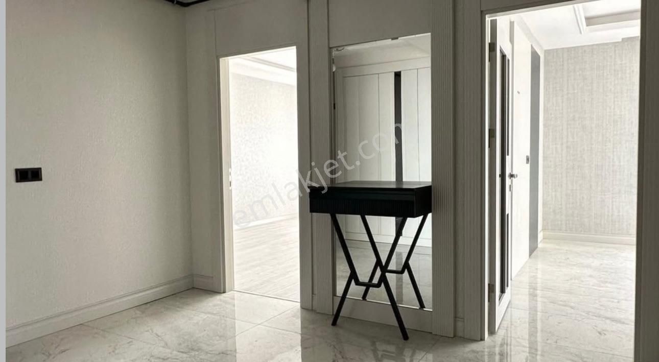 Sahibinden Maltepe Bağlarbaşı Mah Kiralık 3+1 Daire - Görsel 8