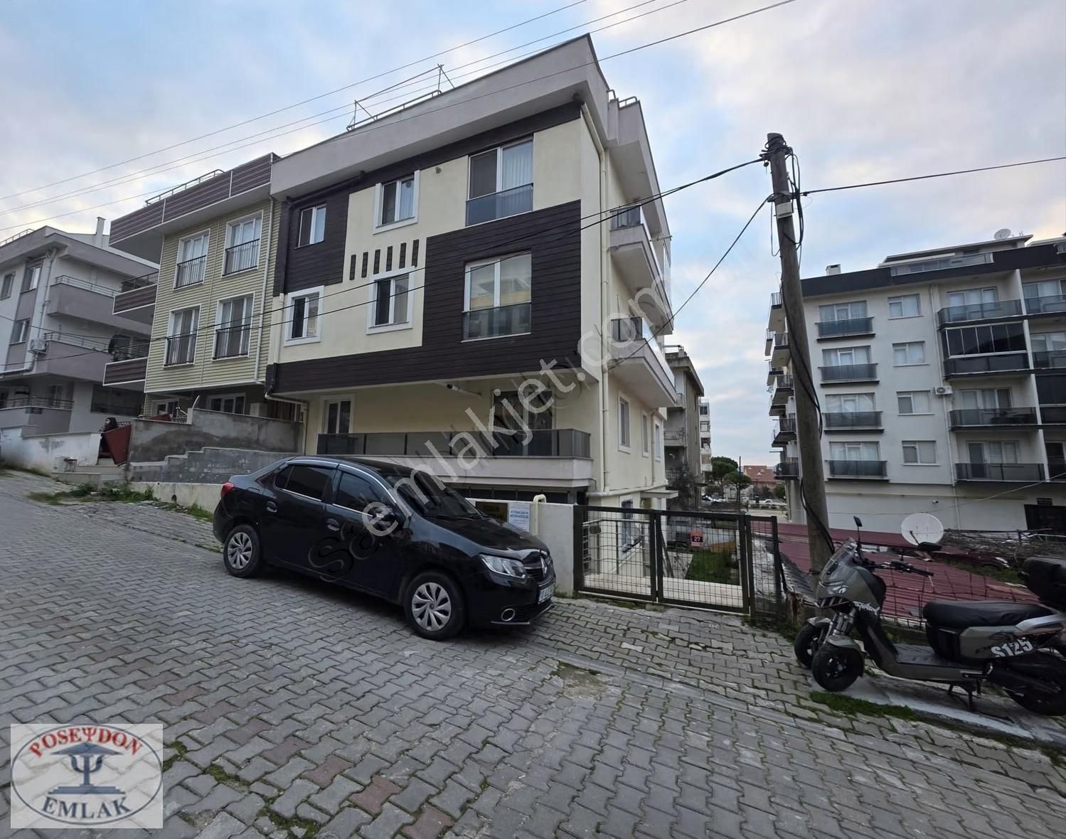 Kepez Merkezde 2+1 Açık Mutfak Satılık Daire