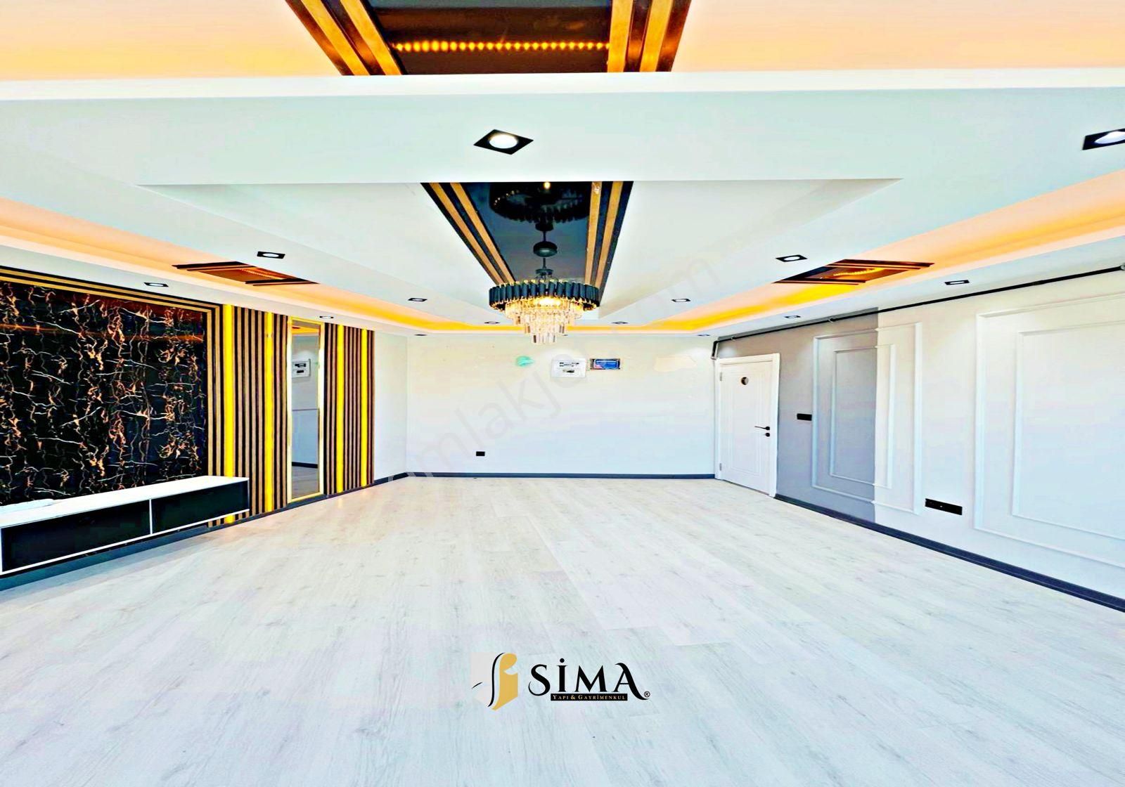 Metrobüse 10 Dk 1+1 Yüksek Kira Getirili Ana Cadde Üzeri Fırsat Daire - Görsel 2