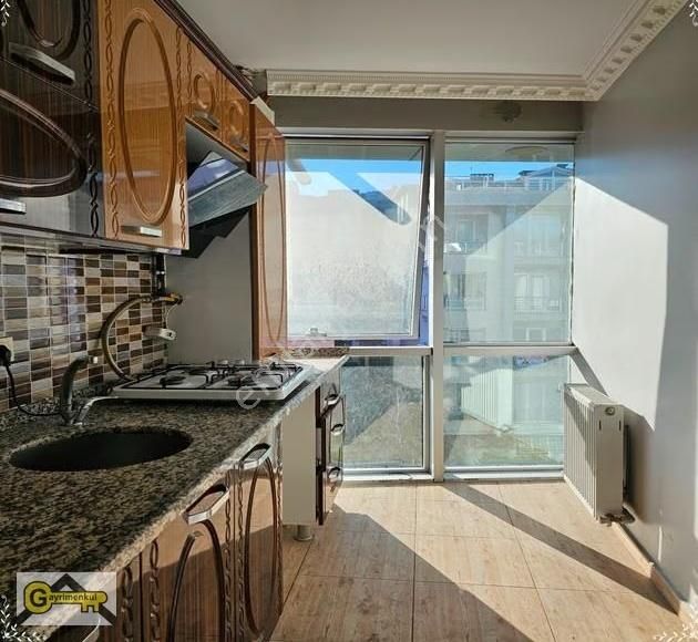 Beylikdüzü Yakuplu İş Merkezi Katnda Kiralık 2+1 Daire - Görsel 21