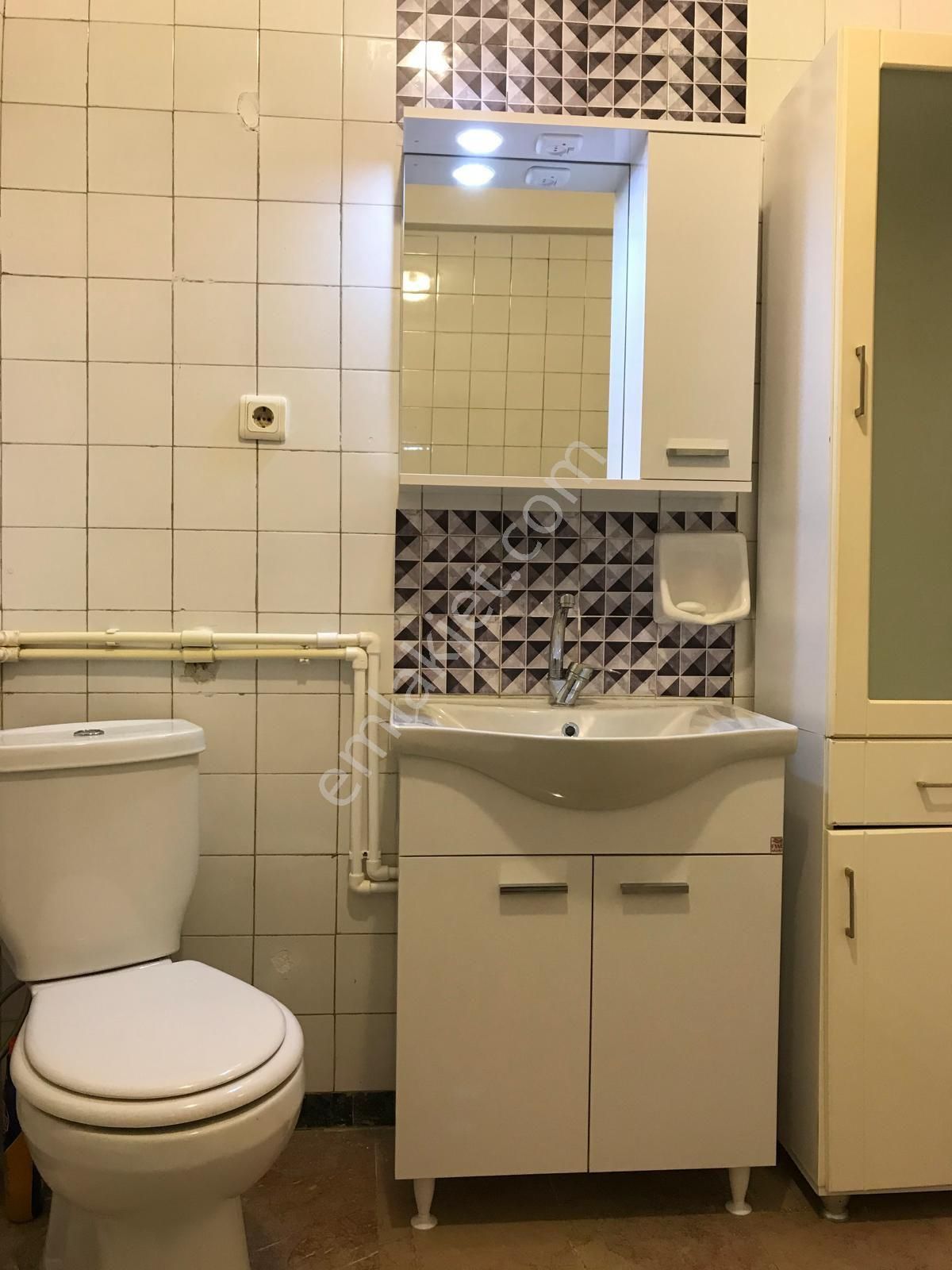 Kocamustafapaşa Da Kiralık Cadde Üstü 2+1 Geniş Aileye Uygun Kiralık Daire - Görsel 29