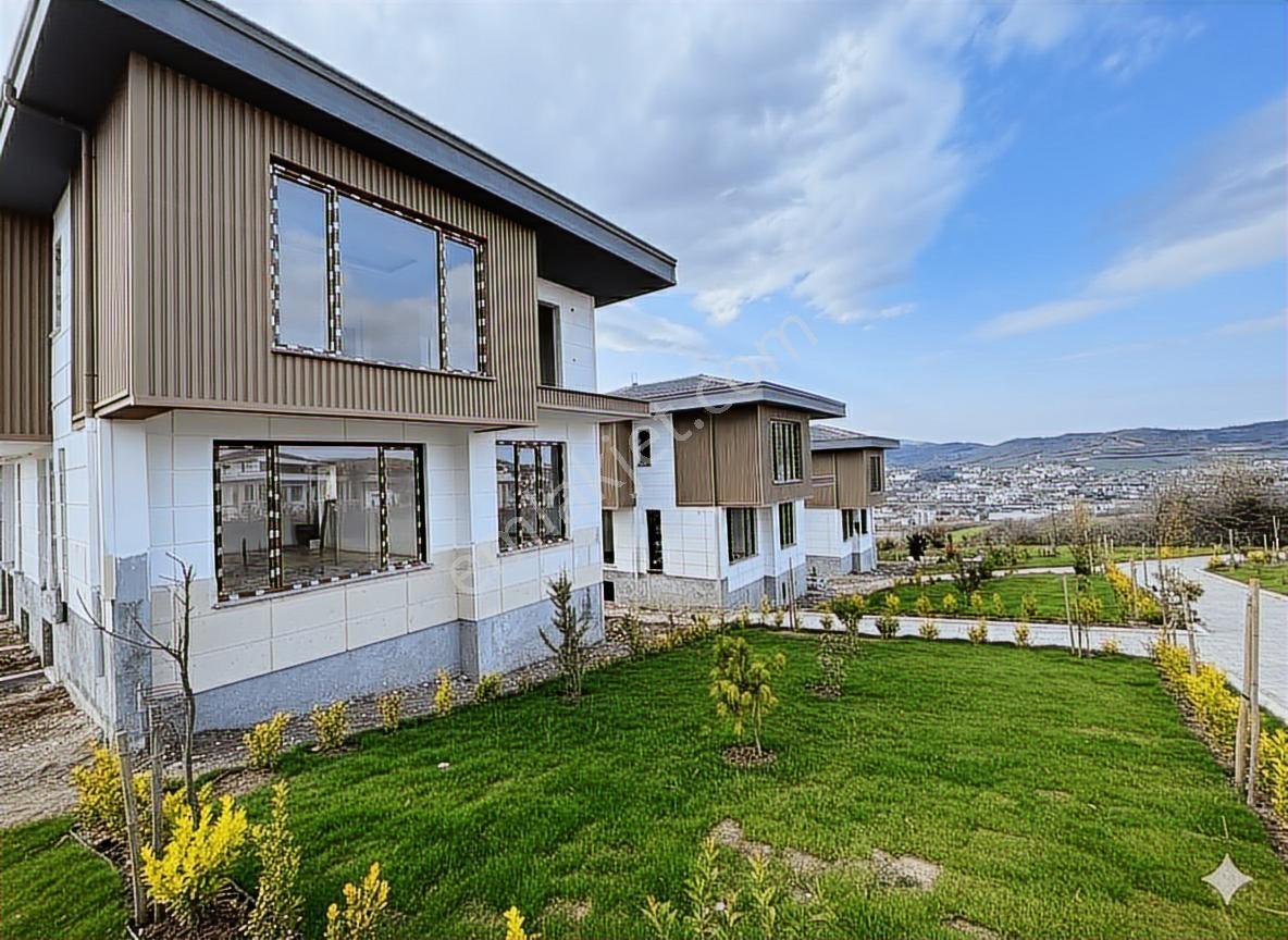Yalova Kadıköy Mahallesi 5+1 Fırsat Villa - Görsel 14