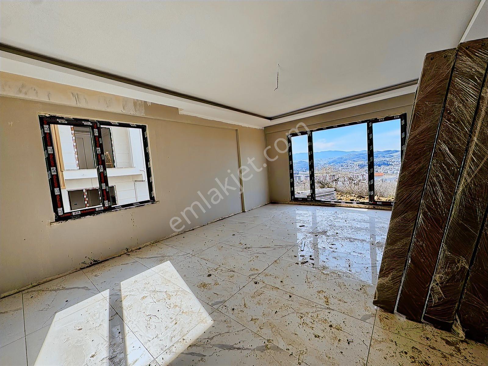 Yalova Kadıköy Mahallesi 5+1 Fırsat Villa - Görsel 13