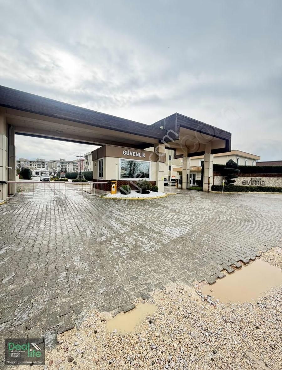 Deallife Gayrimenkul'den Evimiz Sitesi'nde 3+1 Arakat Daire