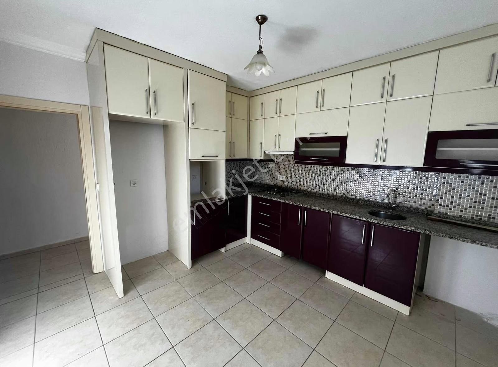 Öz Yıldız Emlaktan Şelale Mahallesinde 3+1 Kiralık Daire - Görsel 23
