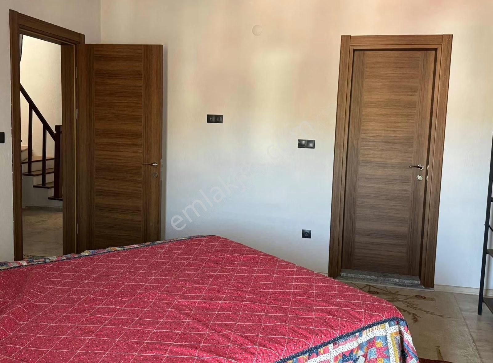 Yatağan Çarşı Merkezinde Dublex Daire - Görsel 10