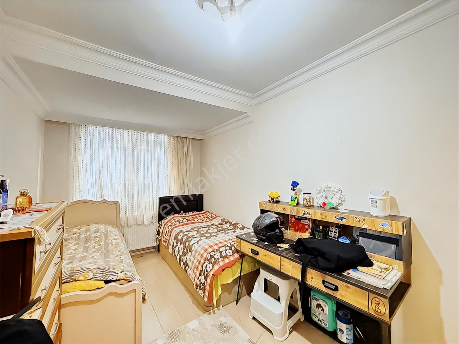 Yeşilpınarda Harika Konumda Geniş Ferah 3+1 Arakat Daire - Görsel 5