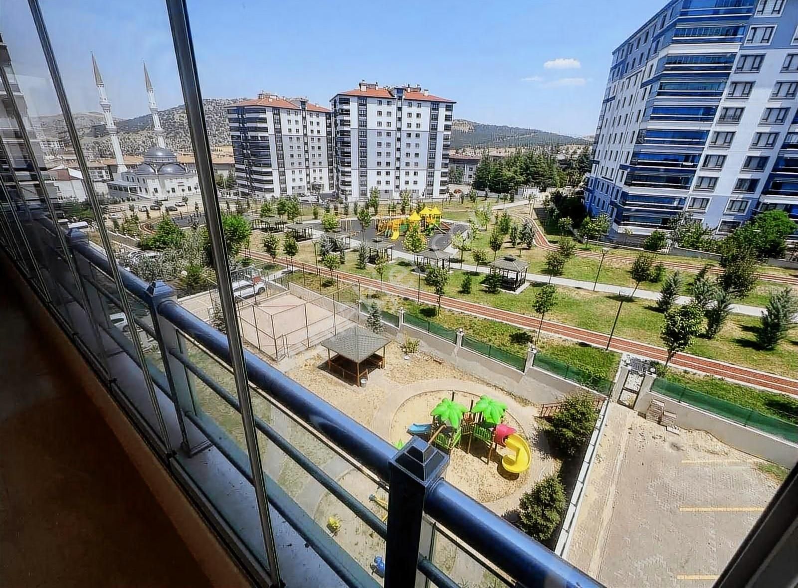 Derma'dan*park Cepheli*3+1*sitede*masrafsız*çift Banyo*giyinme O - Görsel 30