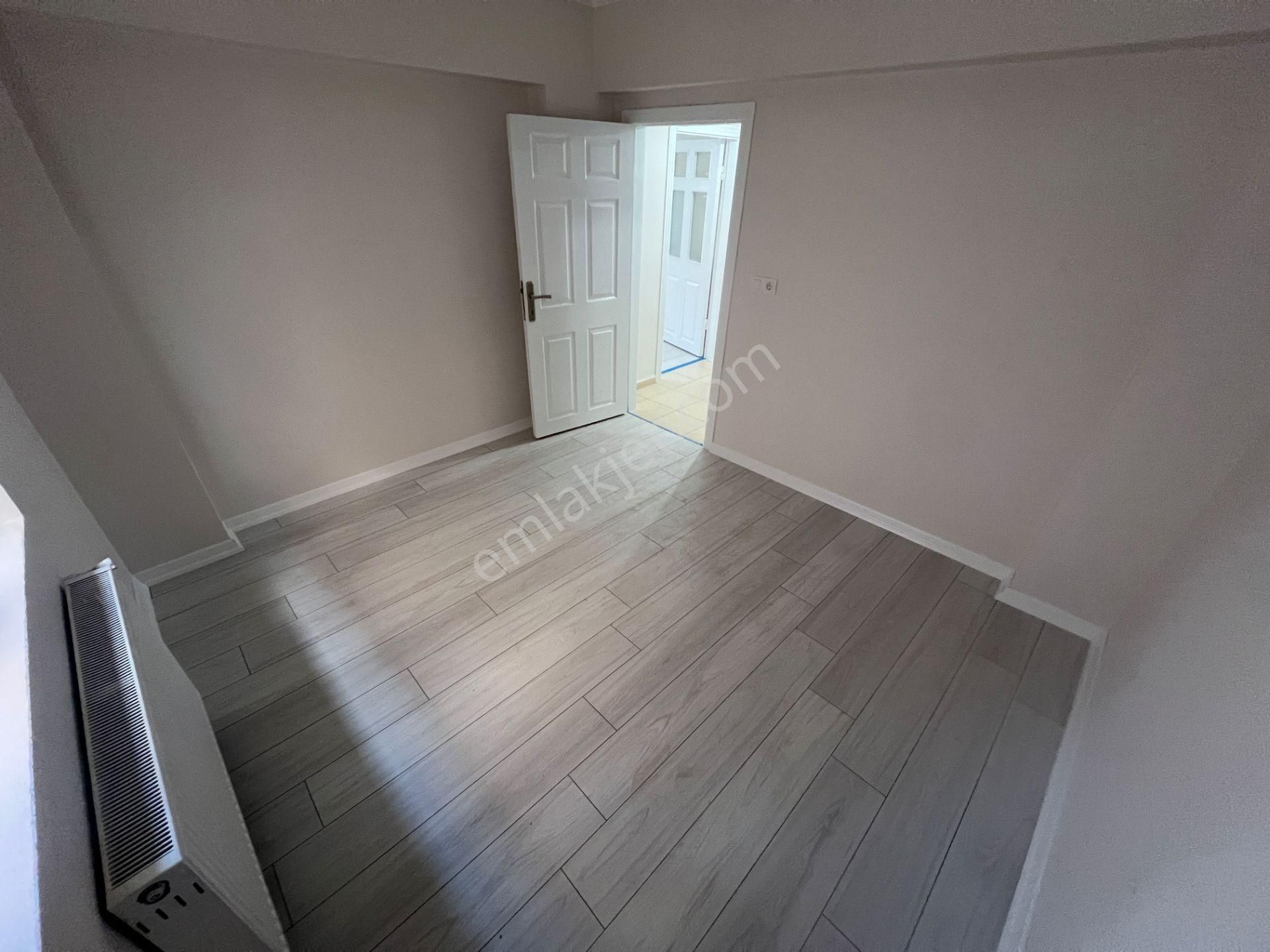 Sincan Akşemsettin Mah Salon Bagımsız 15 Yıllık Satılık Daire - Görsel 18