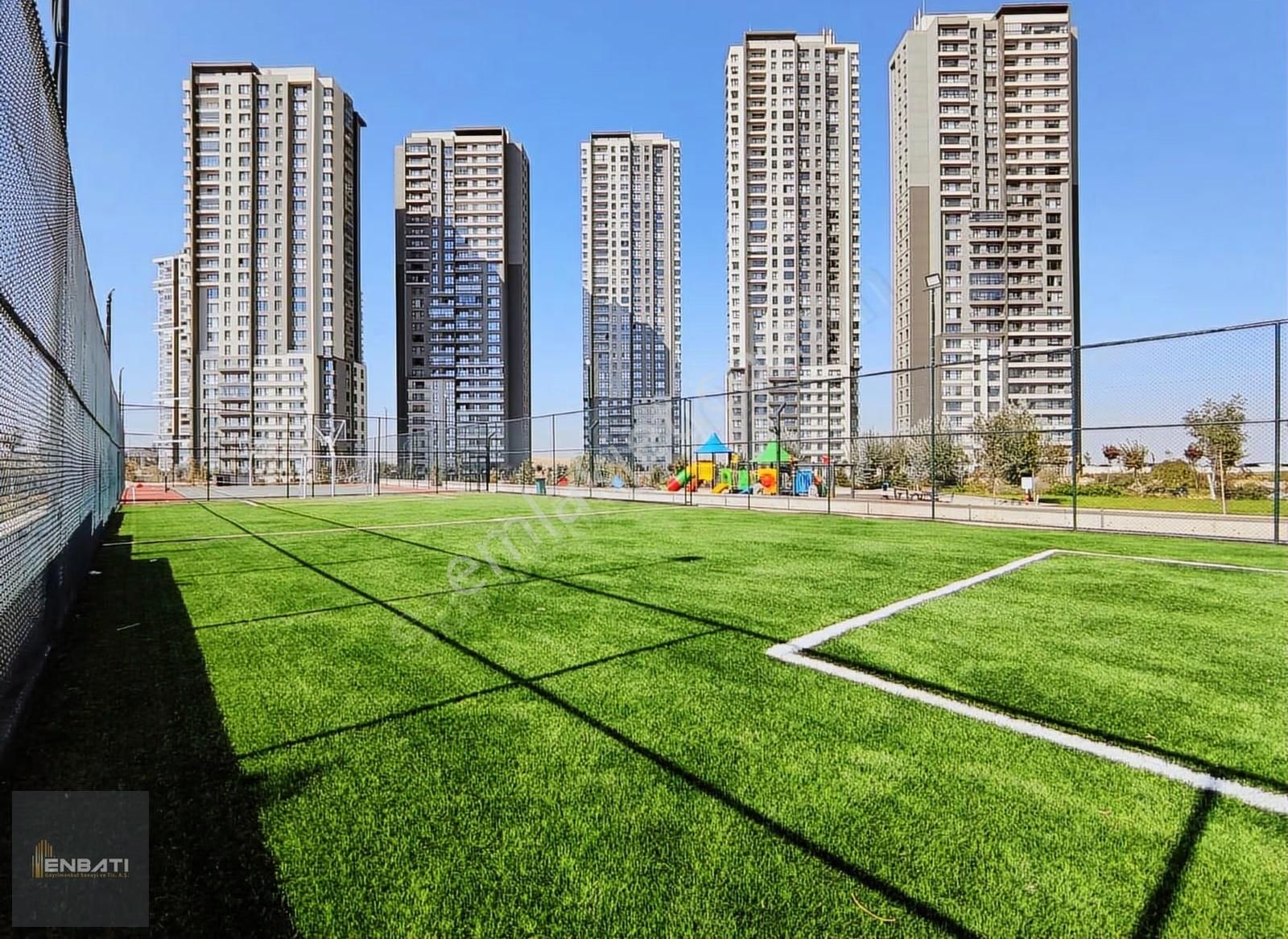 Kent İncek'te Göl Manzaralı Sıfır Kiralık 5+1 Daire/ Enbatı A.ş.