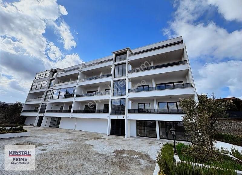 Kr Prime'dan Lik Yapı Entepe Konakları 3+1 Kiralık Bahçe Katı