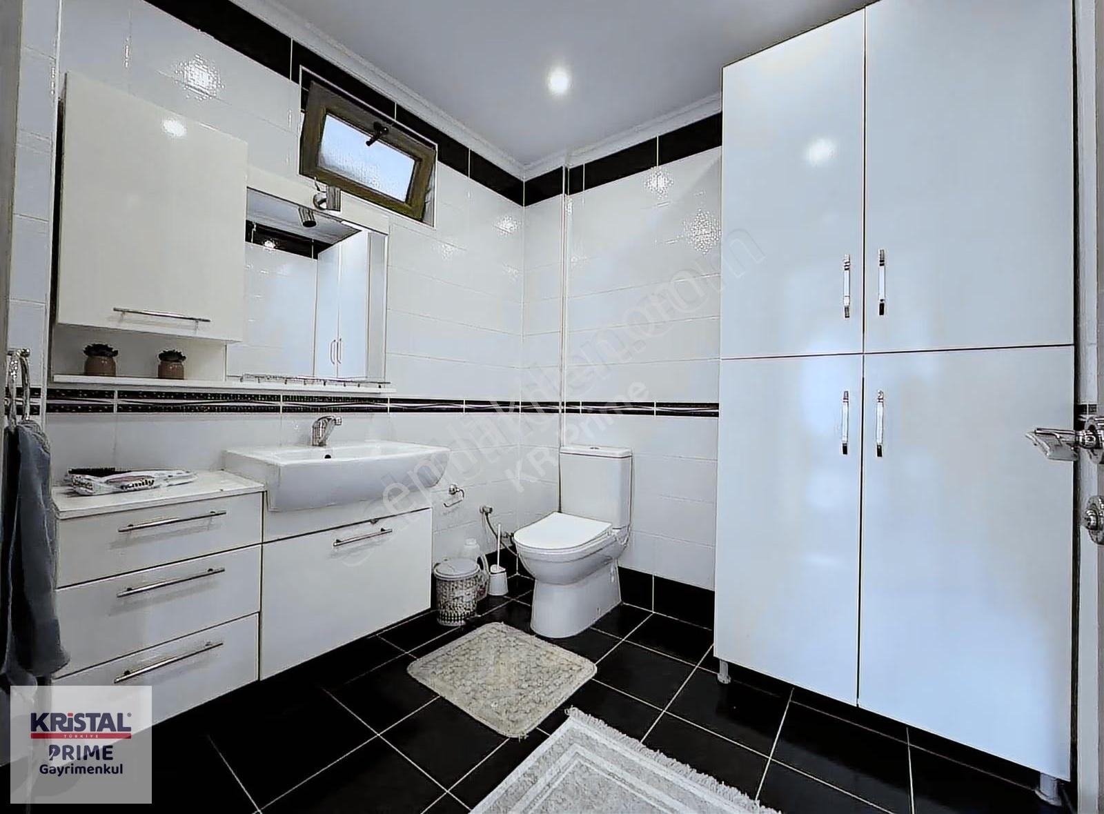 Kr.prıme'dan Nılüferköy Uluçınar Sitesinde Satılık 5+1 Villa - Görsel 33