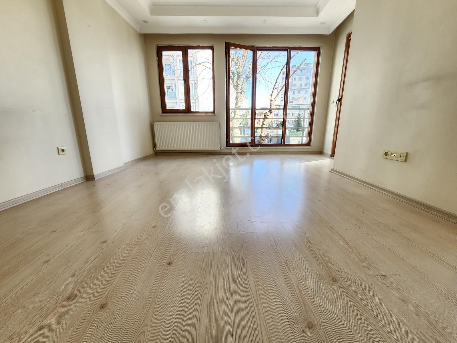 Ankadan Üsküdar Bulgurlu Mah. Çift Cepheli Açık Manzaralı 2+1 - Görsel 13