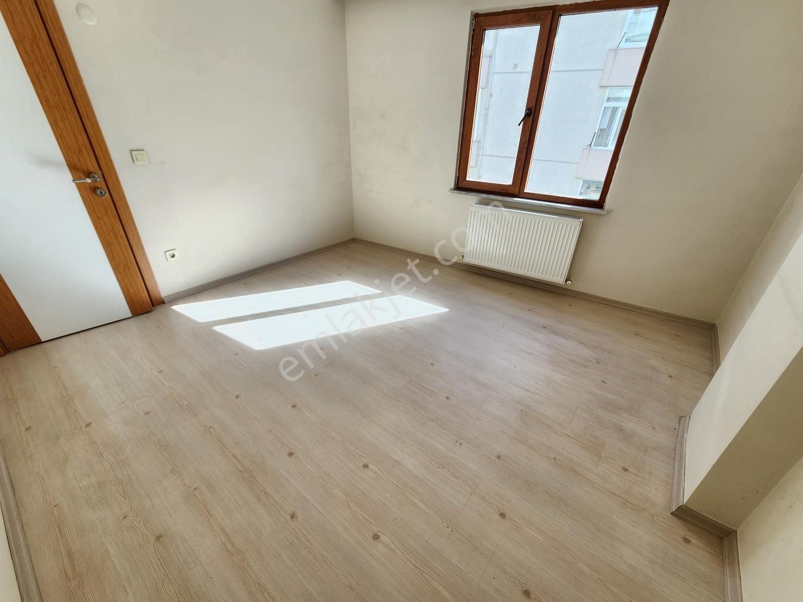 Ankadan Üsküdar Bulgurlu Mah. Çift Cepheli Açık Manzaralı 2+1 - Görsel 9