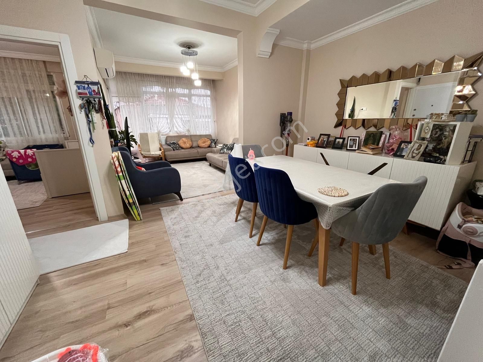 Deniz Manzaralı-sahil Ve Metro Yakını 2+1 Çift Cephe Çift Balkon Doğalgazlı - Görsel 4