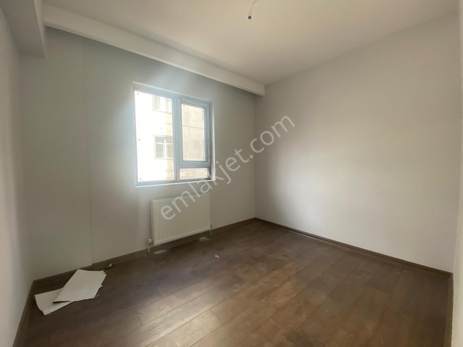Koza Emlaktan Akşemsettin Mahalesinde Ara Katta Geniş 3+1 Sıfır Satılık Daire - Görsel 12