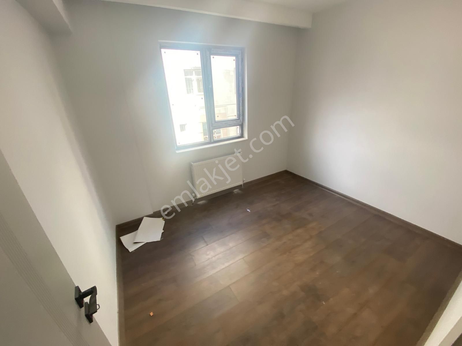 Koza Emlaktan Akşemsettin Mahalesinde Ara Katta Geniş 3+1 Sıfır Satılık Daire - Görsel 13