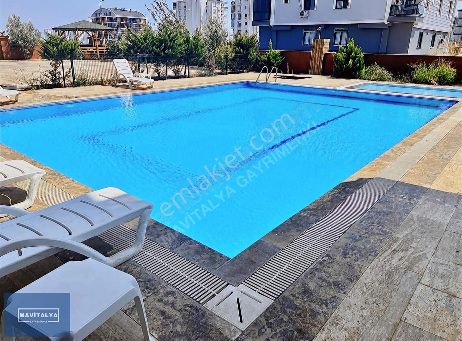 Şehir Hastanesine 1 Km Mesafe Havuzlu Sitede 2+1 Ayrı Mutfak - Görsel 5