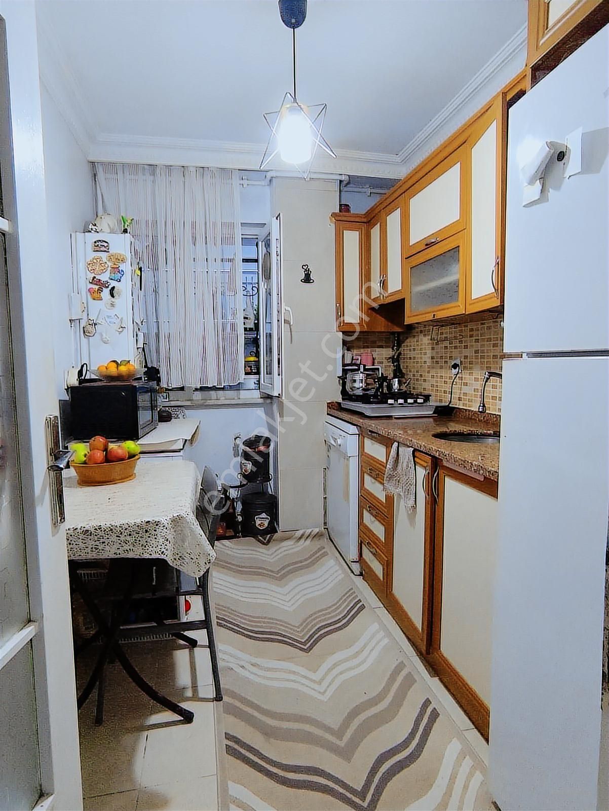 Mahir Emlak' Tan Metrobüse 1 Dk.mesafede 2+1 Bahçekat Daire - Görsel 8