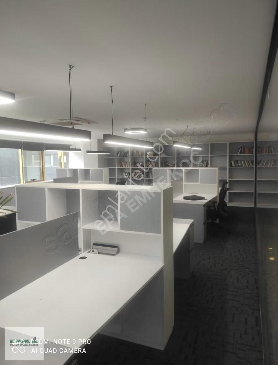 Şişli Okmeydanı'nda 500m² Full Dekorasyonlu Plaza Ofis - Görsel 25