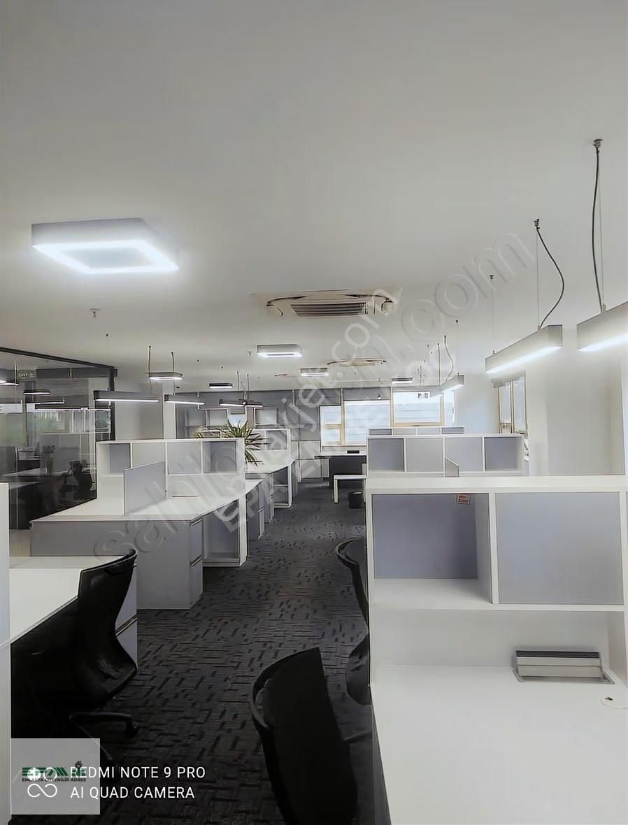 Şişli Okmeydanı'nda 500m² Full Dekorasyonlu Plaza Ofis - Görsel 11