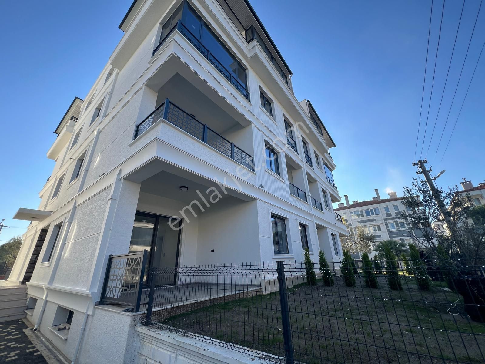 Gürsoy'dan Zeytinlide Bahçeli Lüks 1+1 Daire - Görsel 22
