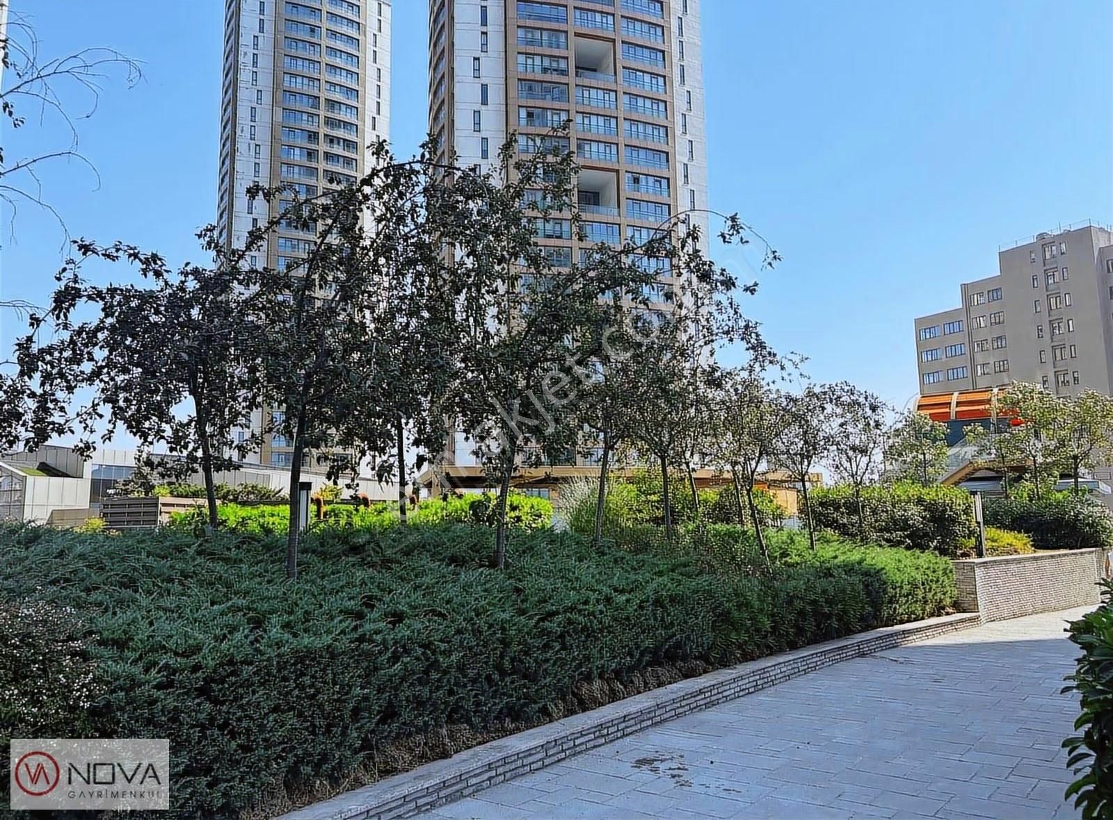 Nova'dan Ataşehir Brandıum Metro Yanı 1+0 Kiralık - Görsel 16