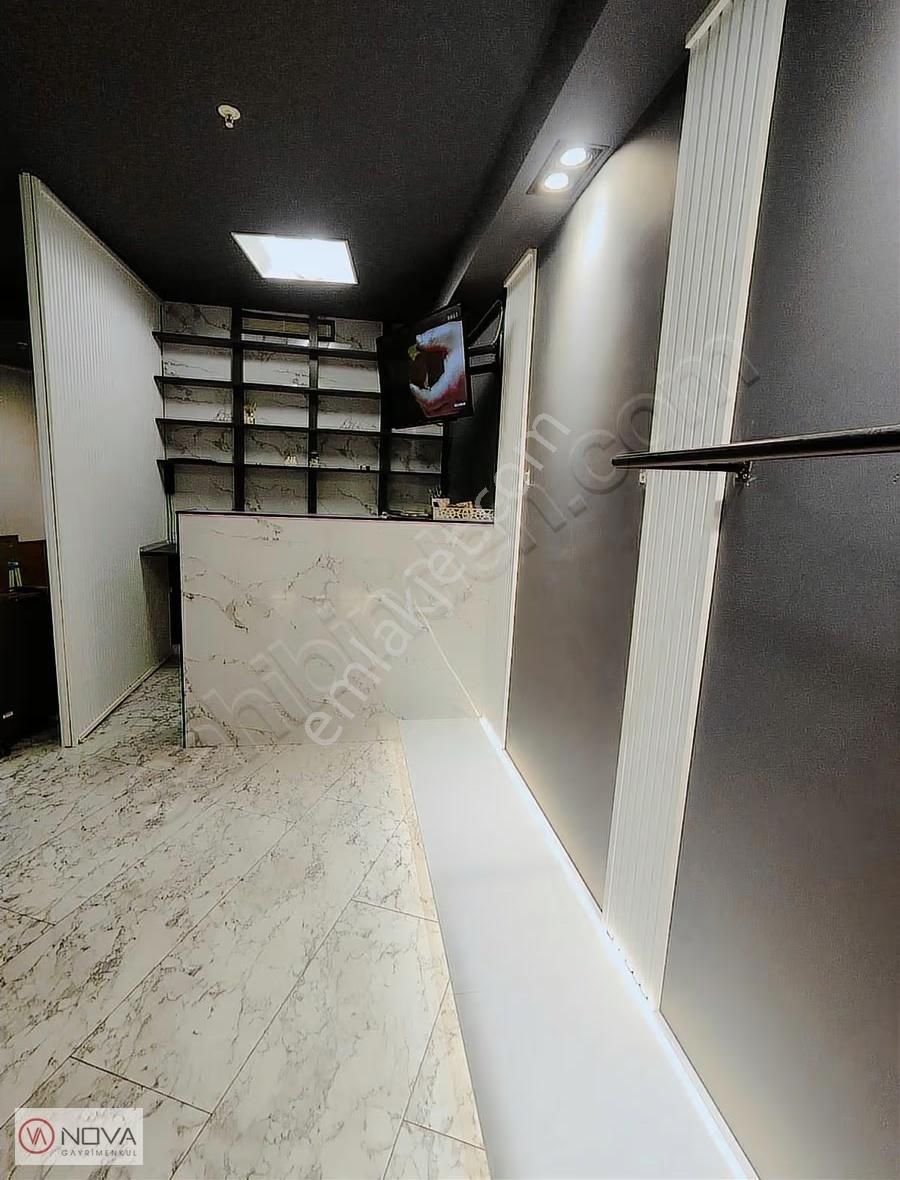 Nova'dan Finans Merkezi Sarphan Finans Park'ta İçi Yapılı Ofis - Görsel 13