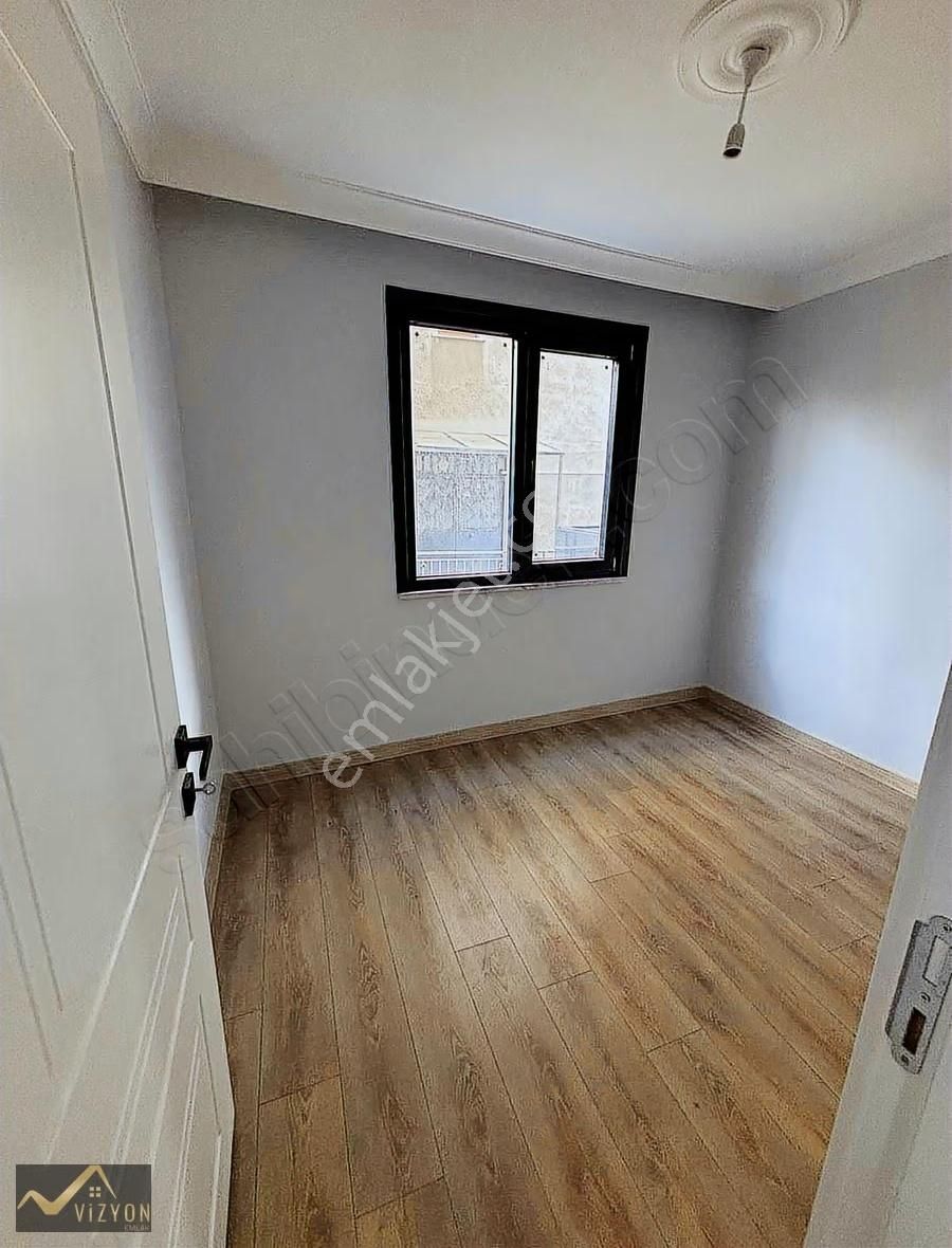 Millet Bahçesi Üzerinde Deniz & Köprü Manzaralı 2+1 | 90 M² - Görsel 11
