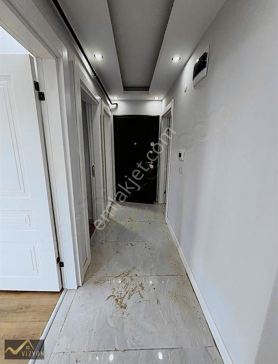 Millet Bahçesi Üzerinde Deniz & Köprü Manzaralı 2+1 | 90 M² - Görsel 18