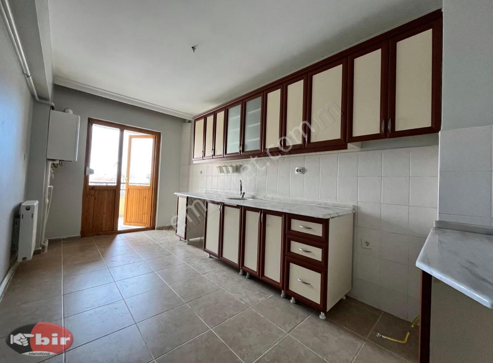 Bir Emlak'tan Ceyhun Atuf Kansu'da Ön Cephe Satılık Daire - Görsel 4