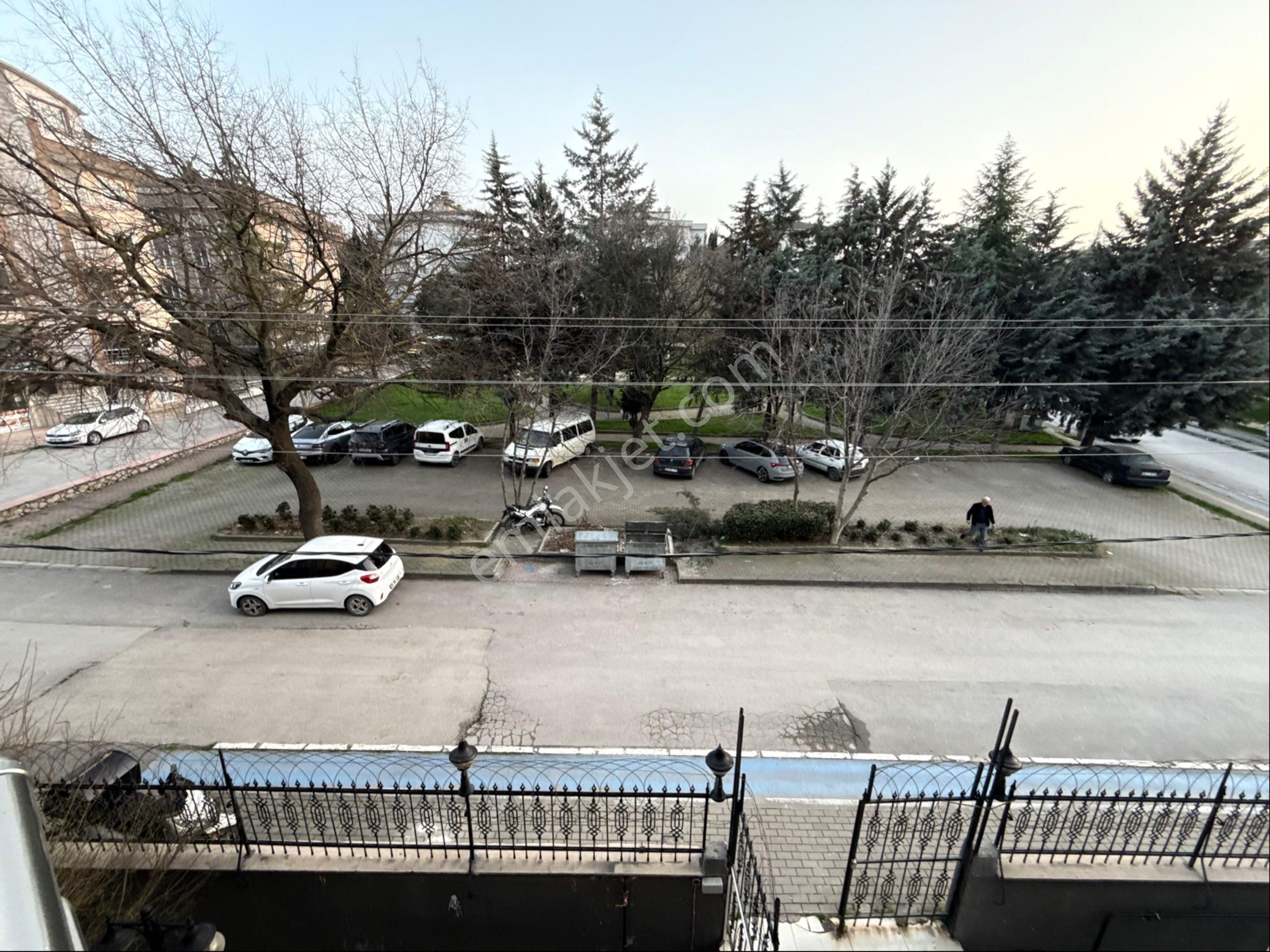 1+1 Lüx Esyalı Yatırımlık Daire - Görsel 15