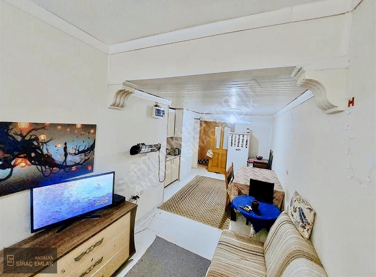 Kepez Dokuma'da Kaymakamlık Yanı 1+1 Ters Dubleks Daire - Görsel 3