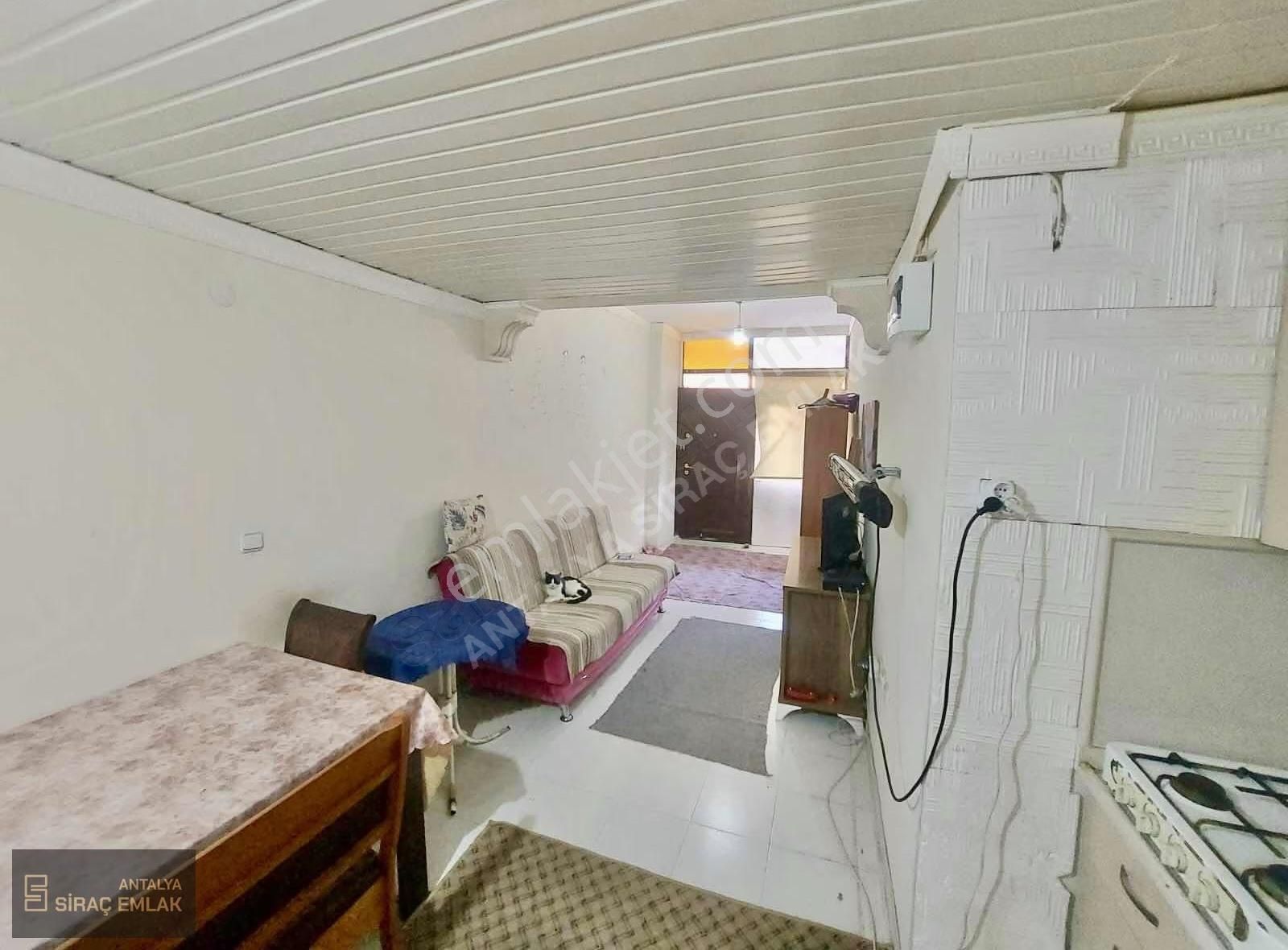 Kepez Dokuma'da Kaymakamlık Yanı 1+1 Ters Dubleks Daire - Görsel 4