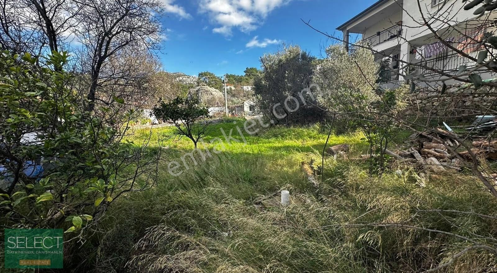Select Gayrimenkul'den Marmaris Söğüt Köyü Yolu Olan Tarla - Görsel 3