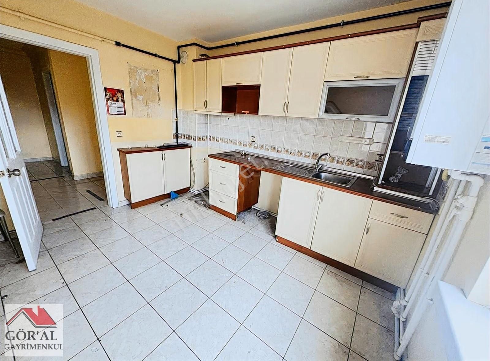 Göral Dan' Kabıl Cad.de Cetın Emec Yakını 3+1 Asansörlü Daıre - Görsel 14